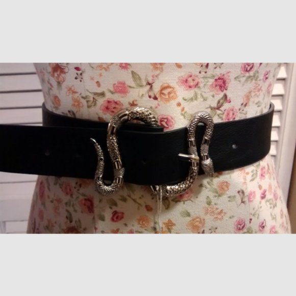 New with Tags Adika Snake Belt, Size L - Picture 2 of 5